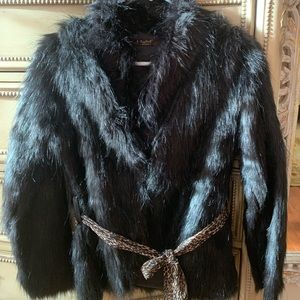 🌸New faux fur jacket